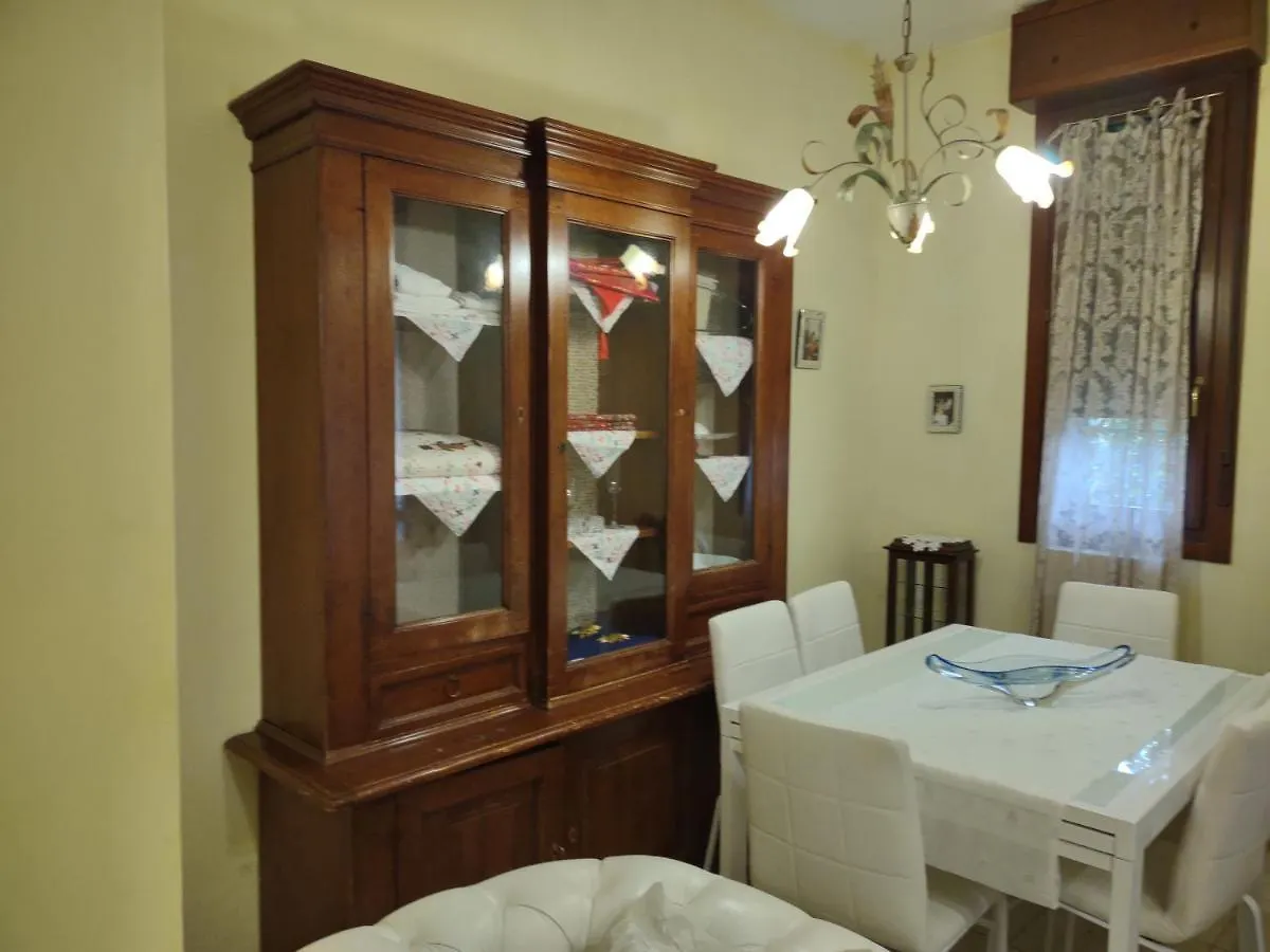 Homestay Dolce Notti Apartment Bergamo Italy